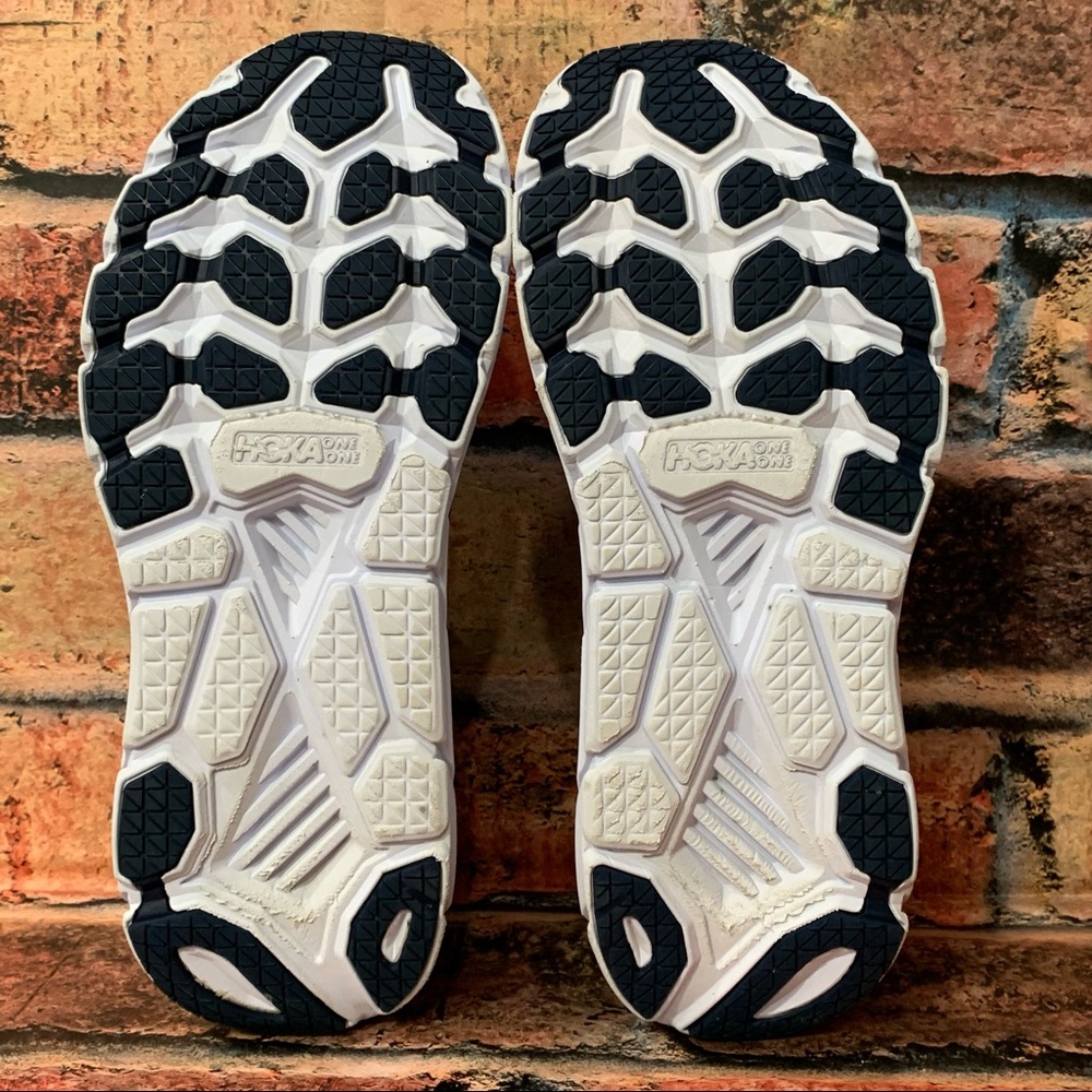 Hoka Clifton 7 Athletic Shoes - Picture 9 of 10
